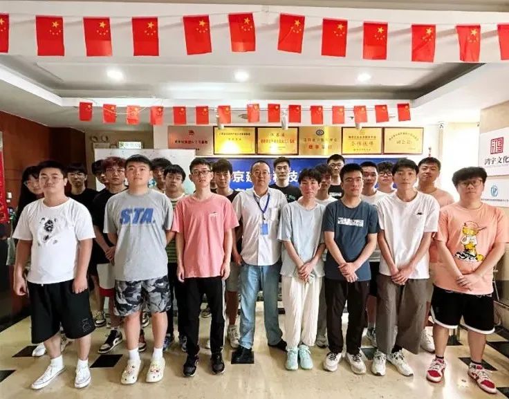 近期結班留影 | 百尺竿頭，更進(jìn)一步，加